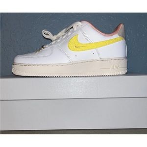 Nike Women's Air Force 1 '07 LX Shoes Mini Mama BRAND NEW